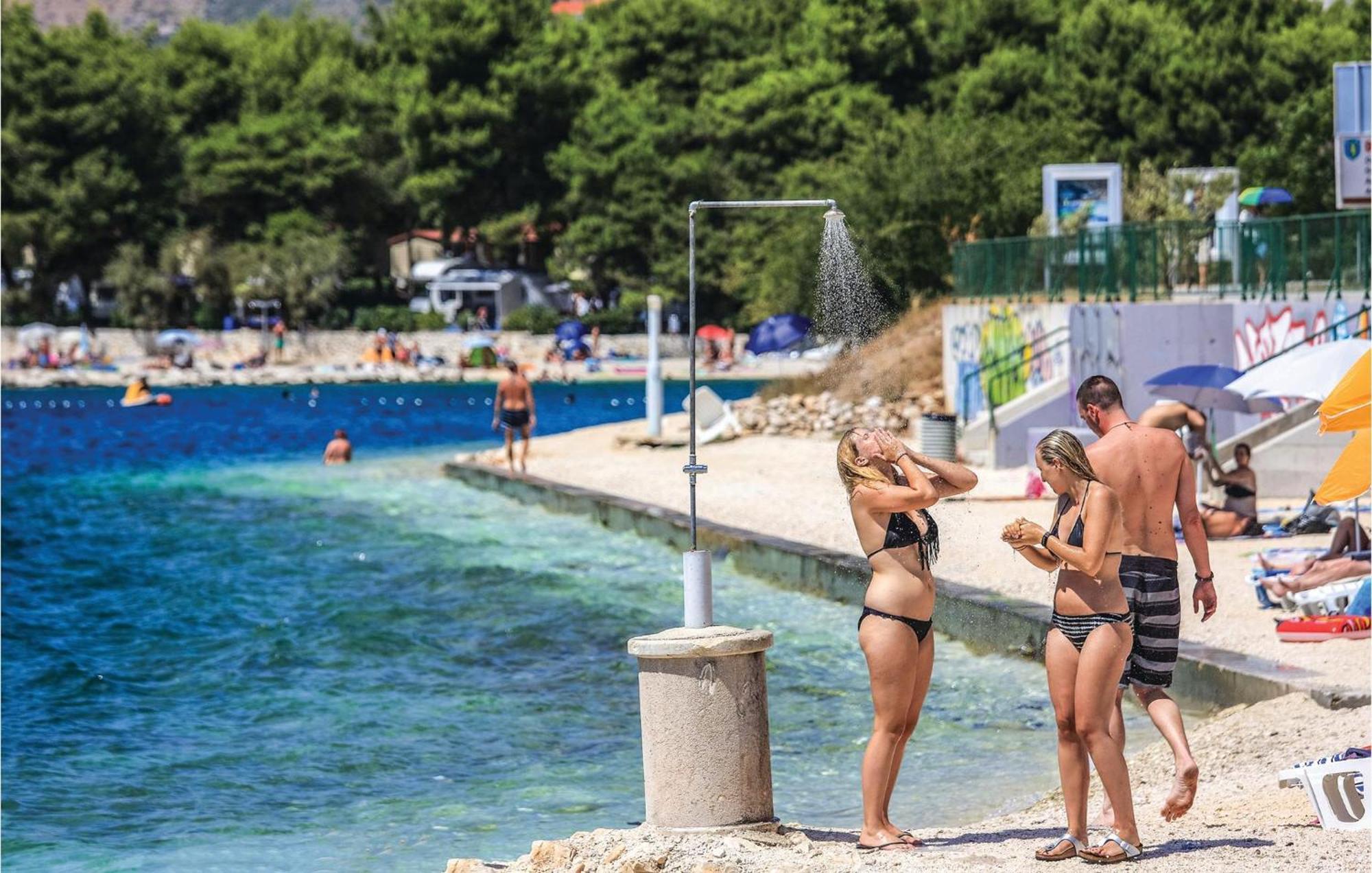 1 Bedroom Stunning Apartment In Okrug Gornji Trogir Zewnętrze zdjęcie